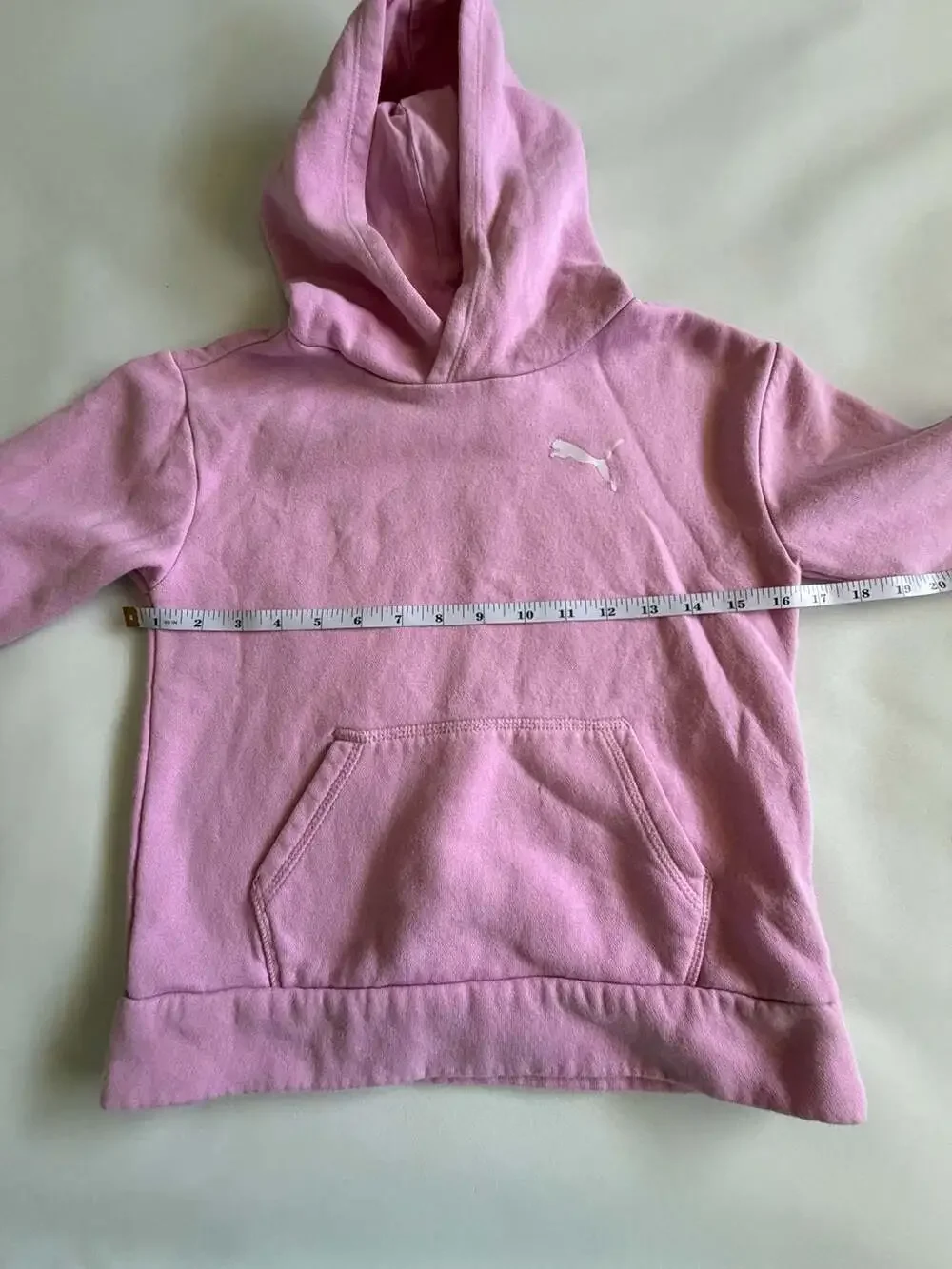 Puma Pink Hoodie Kids Medium 8-10 Logo Pullover Fleece Sweatshirt Y2K Cozy